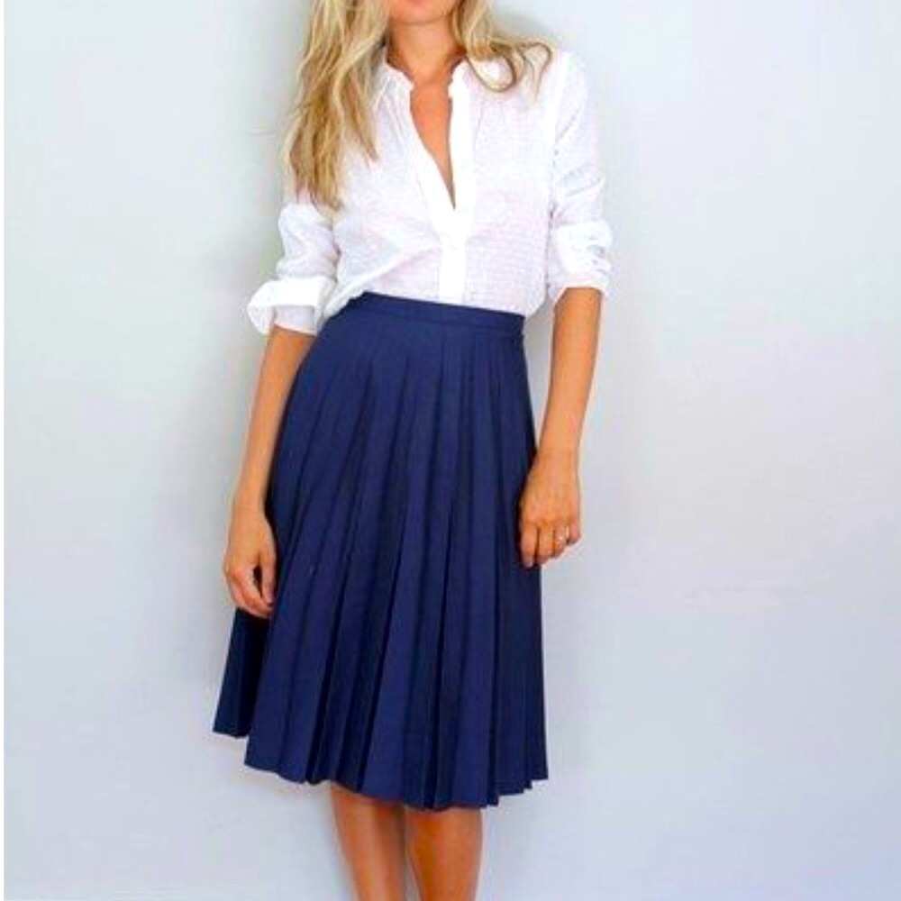 Isaac Mizrahi for Target Navy Pleated Cotton Skirt - Picture 7 of 7